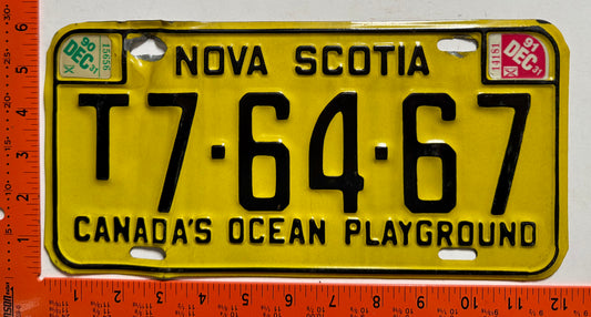 1990/1991 Nova Scotia #T7-64-67 Trailer License Plate