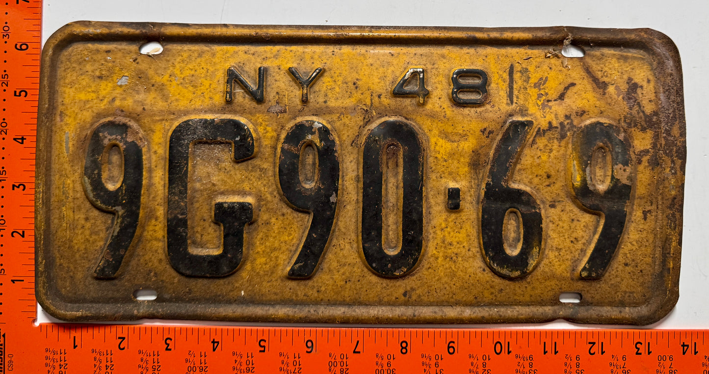 1948 New York #9G90-69 Passenger License Plate (Crafter)