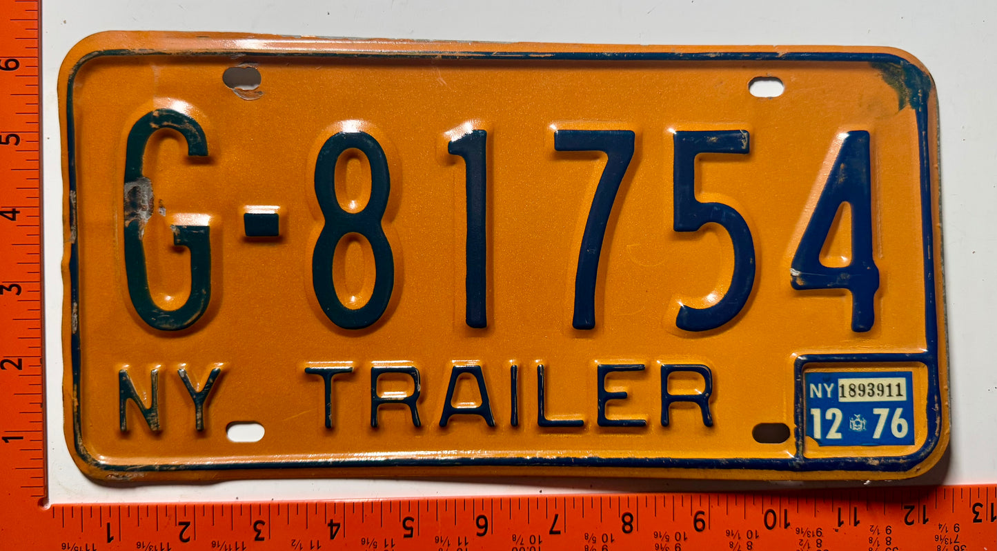 1976 New York #G-81754 Trailer License Plate