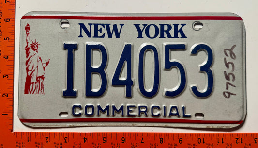 1986 base New York #IB4053 Commercial License Plate