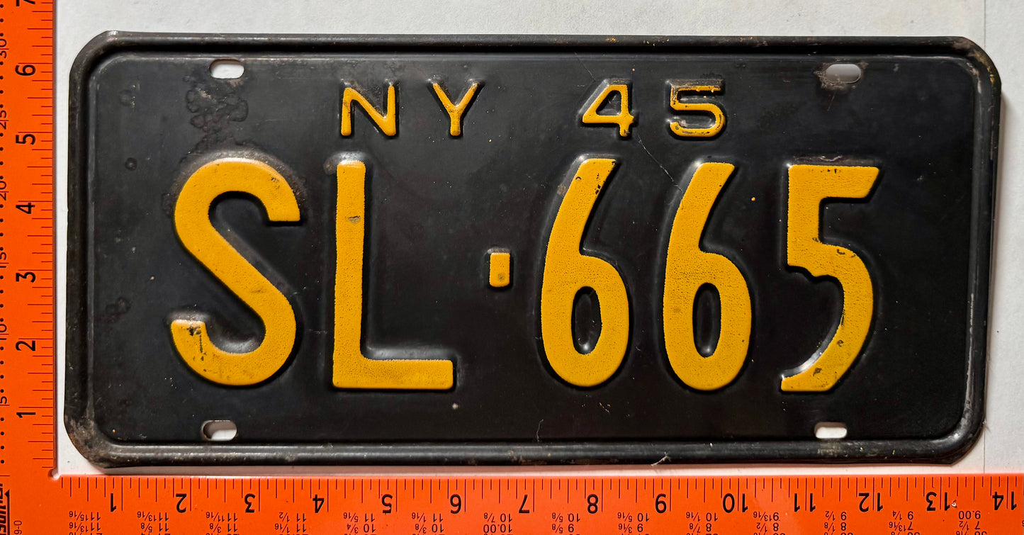 1945 New York #SL-665 Passenger License Plate