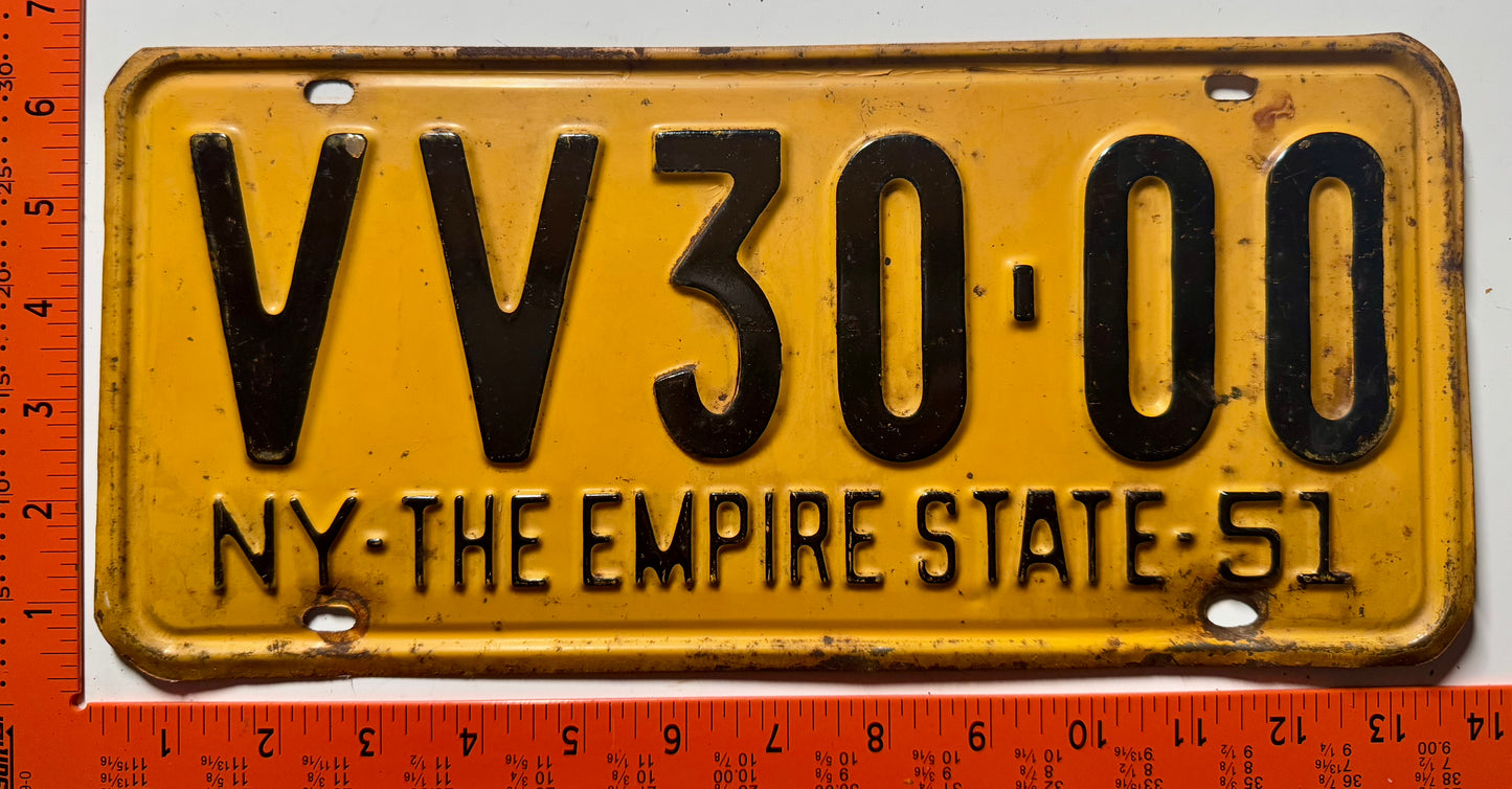 1951 New York #VV30-00 Passenger License Plate