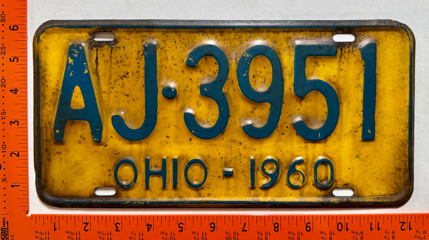 1960 Ohio #AJ-3951 Passenger License Plate