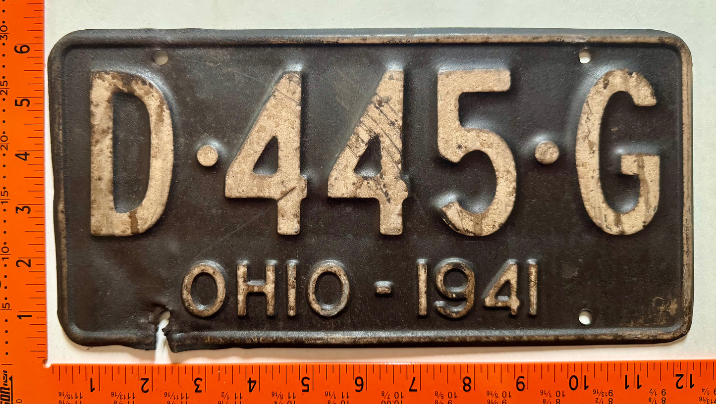 1941 Ohio #D-445-G Passenger License Plate