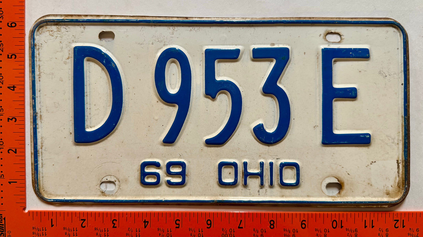 1969 Ohio #D 953 E Passenger License Plate