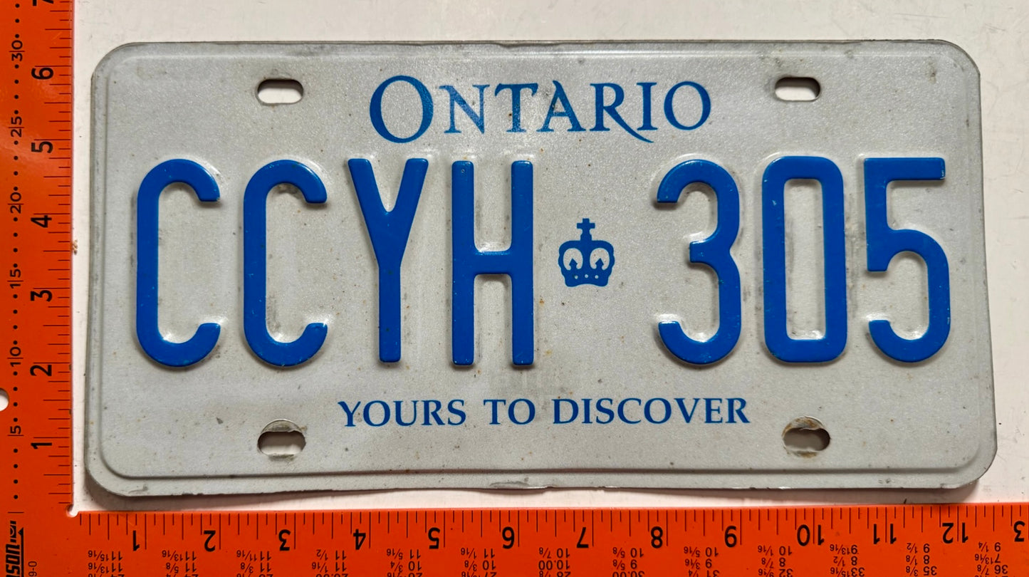 undated Ontario #CCYH 305 Passenger License Plate