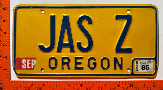 1985 Oregon #JAS Z Passenger Vanity License Plate