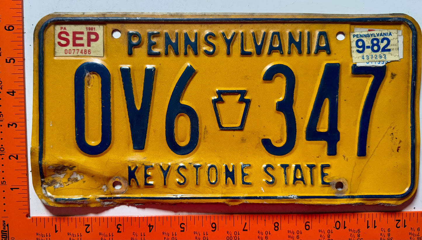1981/1982 Pennsylvania #0V6 347 Passenger License Plate