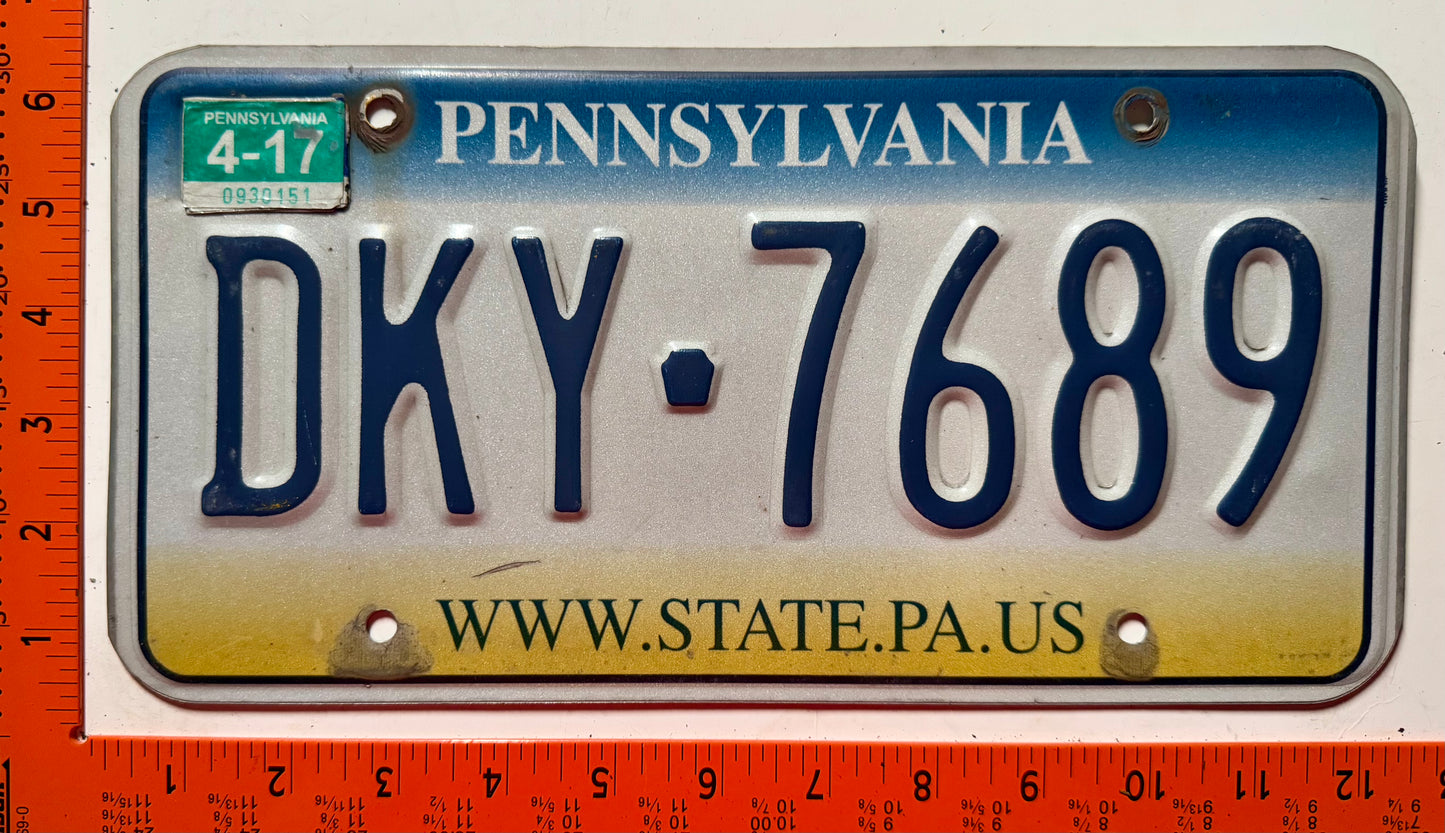 2017 Pennsylvania #DKY-7689 Passenger License Plate