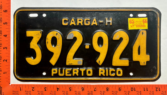 1965-1966 Puerto Rico #392-924 Heavy Truck License Plate