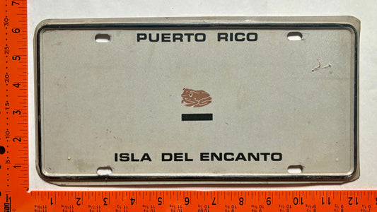 1985 base Puerto Rico Blank License Plate