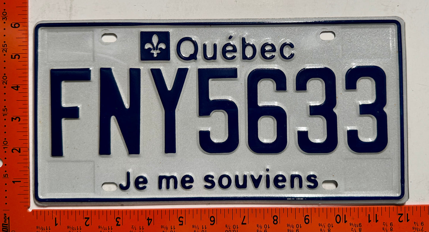 undated Quebec #FNY5633 Commercial License Plate