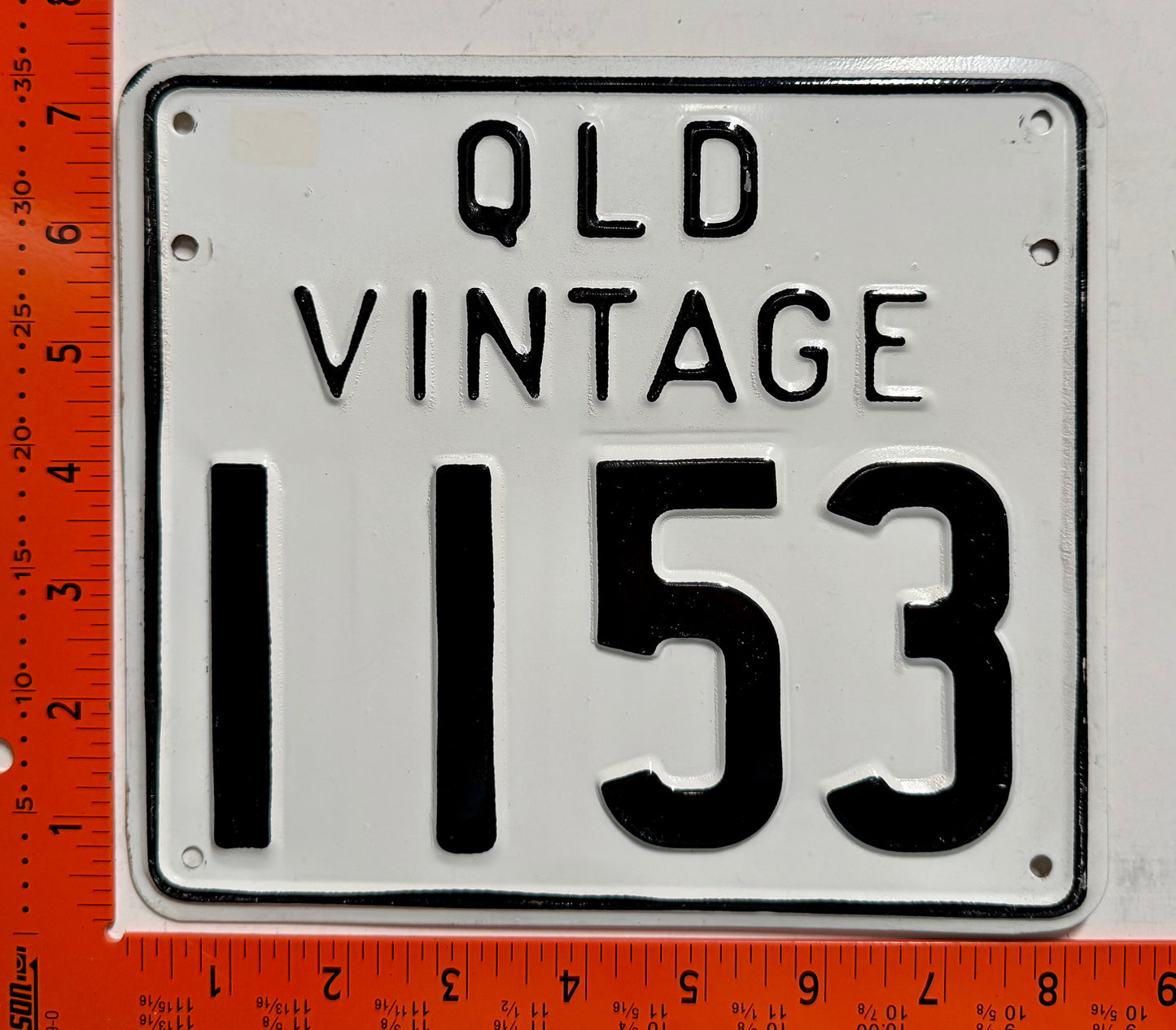 undated Queensland, Australia #1153 Vintage Car License Plate