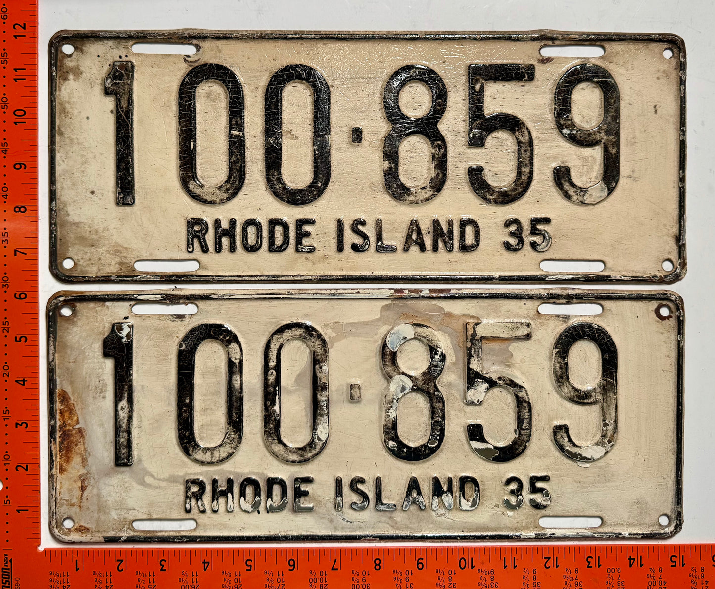 1935 Rhode Island #100-859 Passenger License Plate Pair