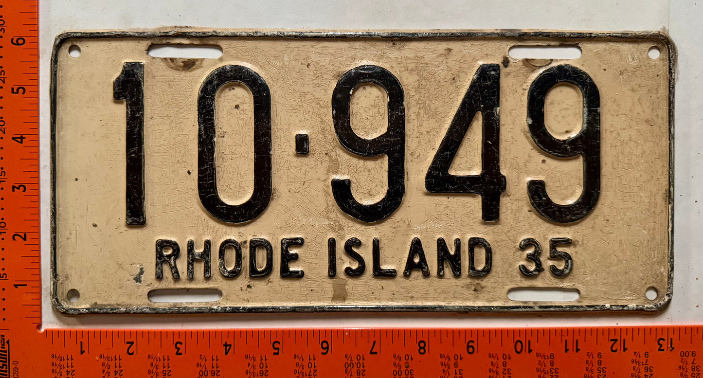 1935 Rhode Island #10-949 Passenger License Plate
