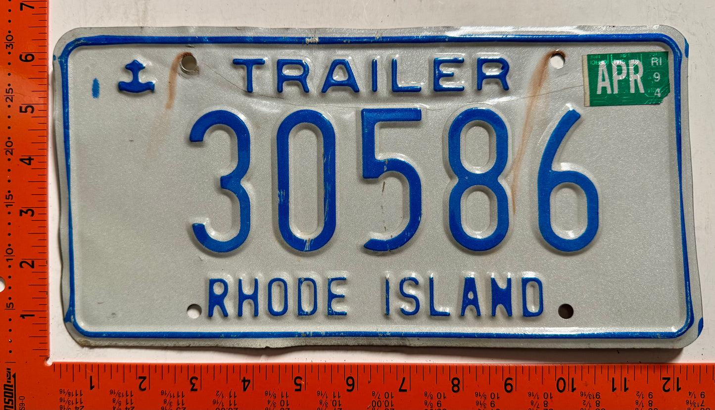 1994 Rhode Island #30586 Trailer License Plate