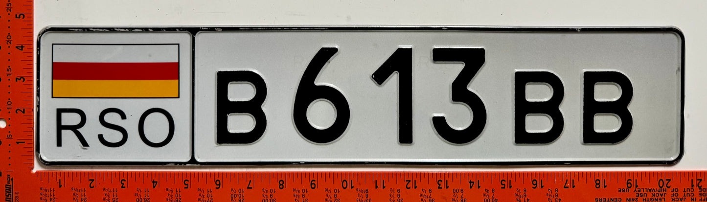 c 2007 South Ossetia #B613BB Passenger License Plate