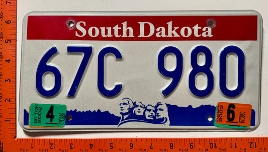 2002/2003 South Dakota #67C 980 Passenger License Plate