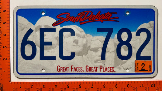 2014 South Dakota #6EC 782 Passenger License Plate