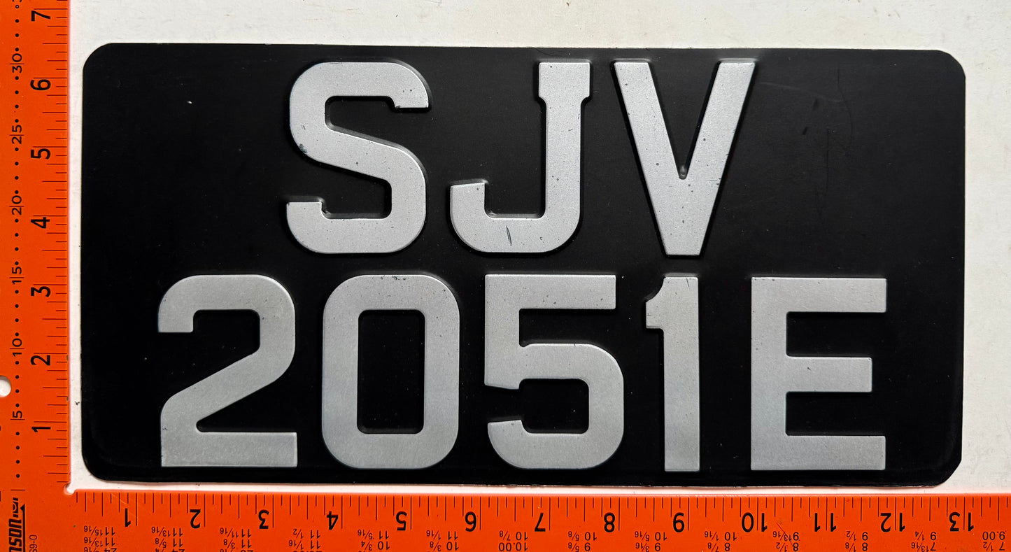 undated Singapore #SJV/2051E Passenger License Plate