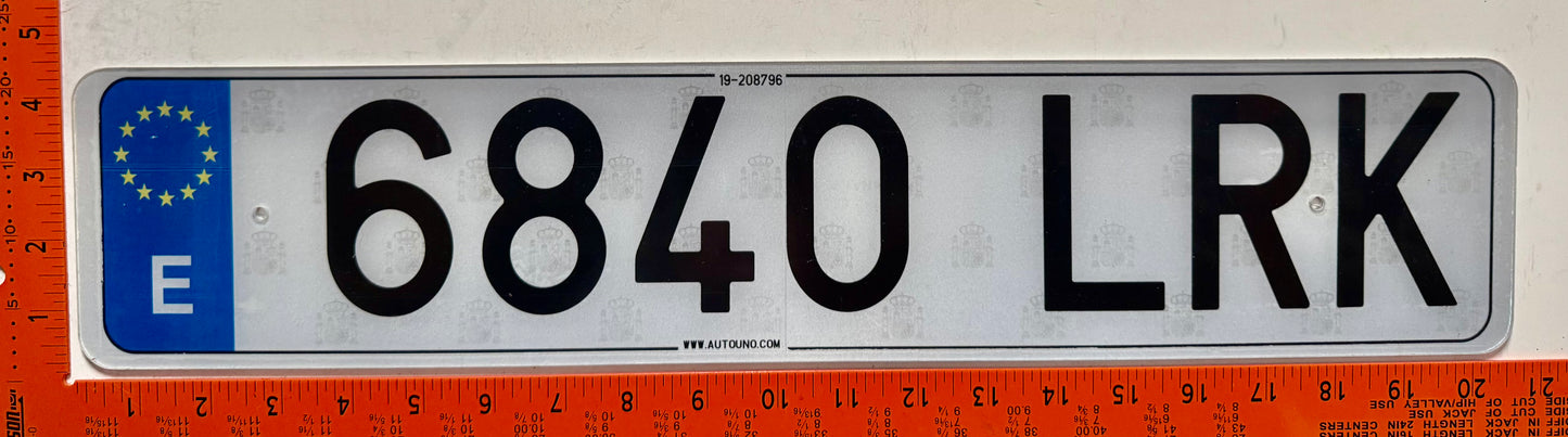 2000 series Spain #6840 LRK Passenger License Plate