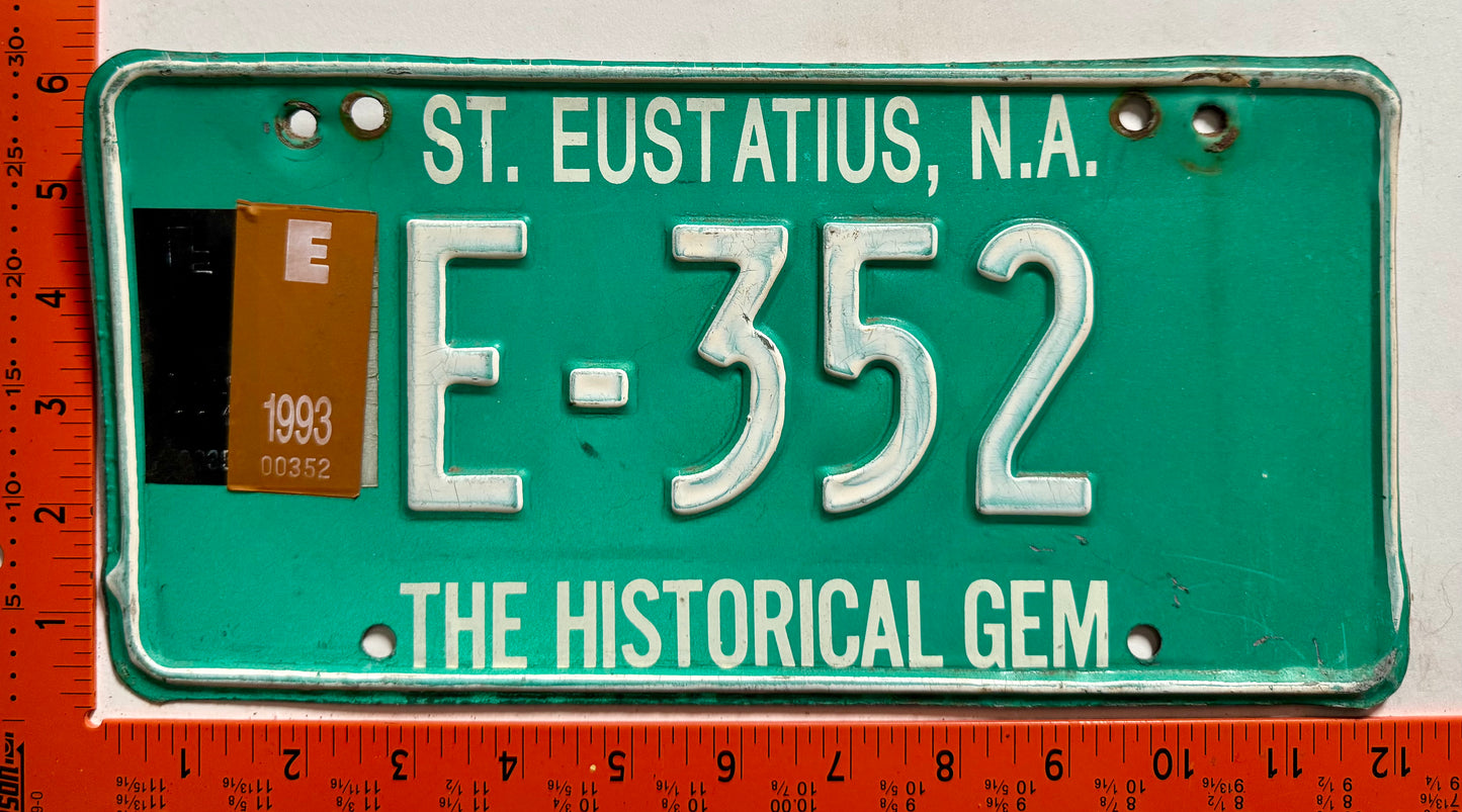 1993 St Eustatius #E-352 Passenger License Plate