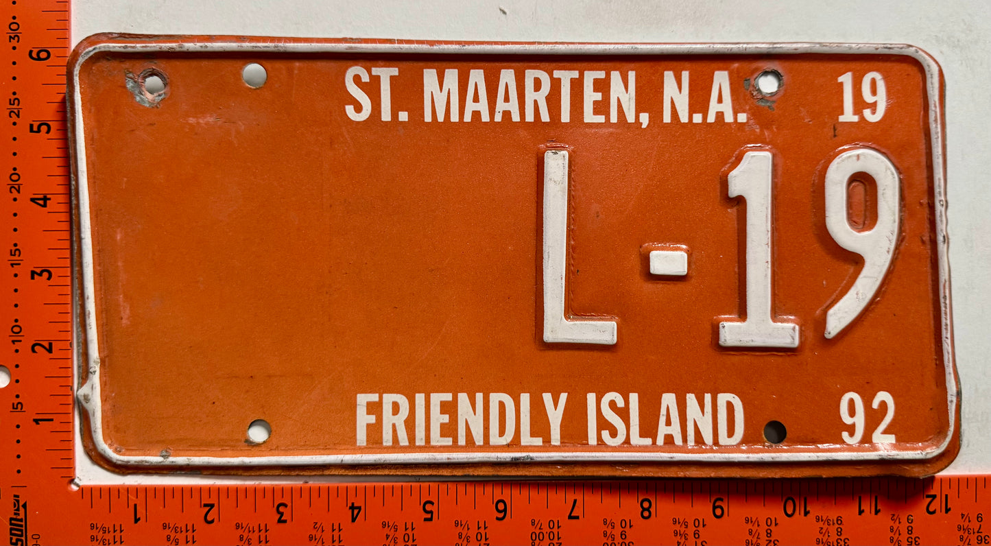 1992 St Maarten #L-19 Government License Plate