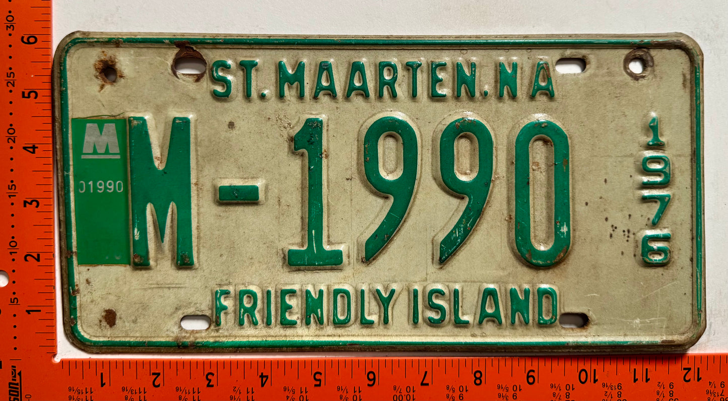 1976 St Maarten #M-1990 Passenger License Plate