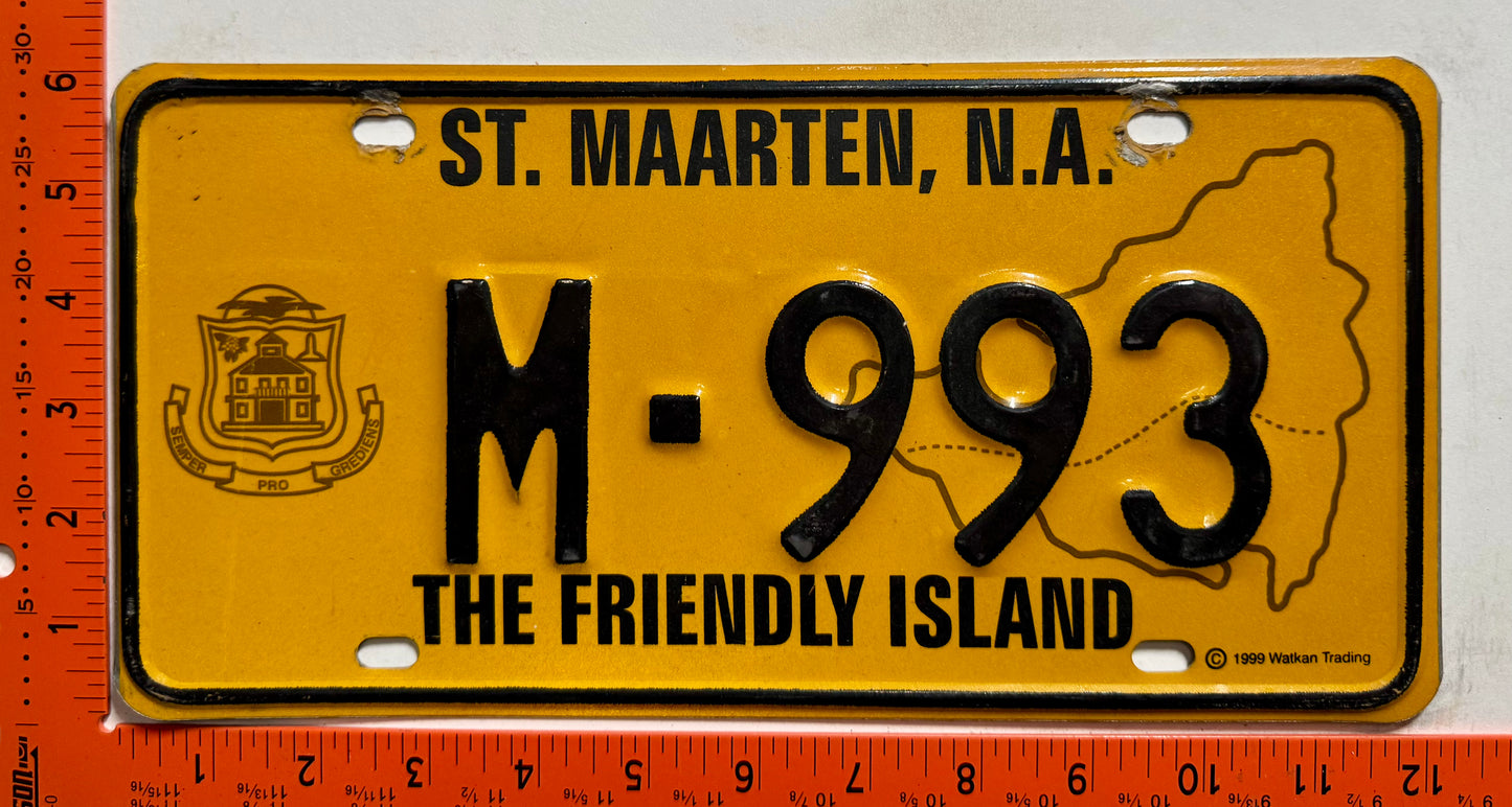 1999 base St Maarten #M-993 Passenger License Plate