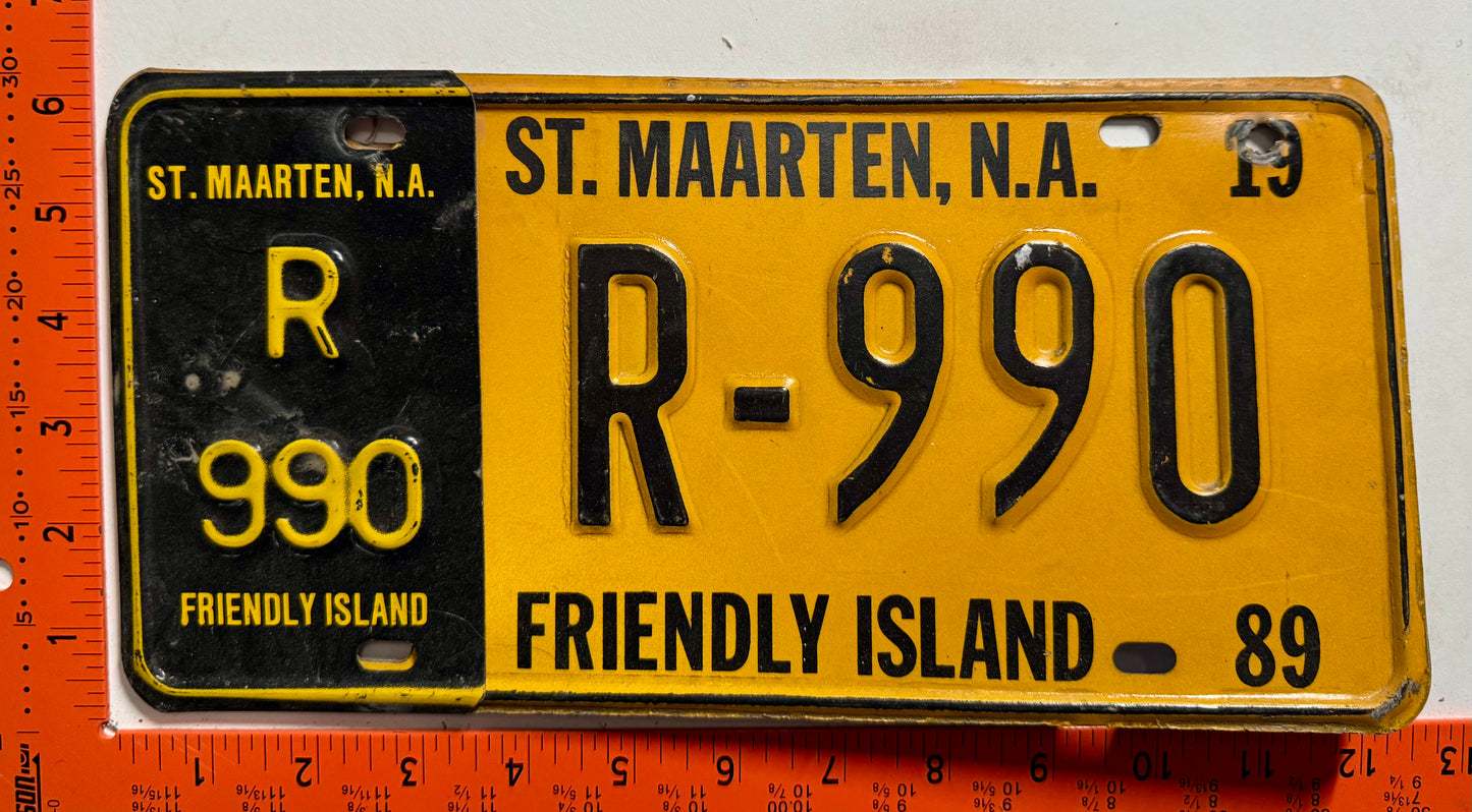 1989 St Maarten #R-990 Rental License Plate
