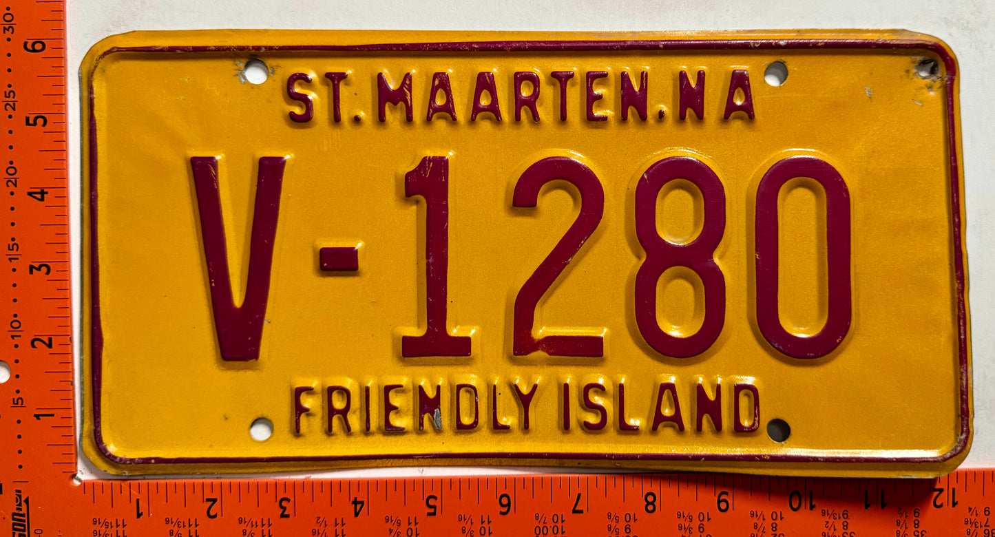 1982 base St Maarten #V-1280 Commercial License Plate