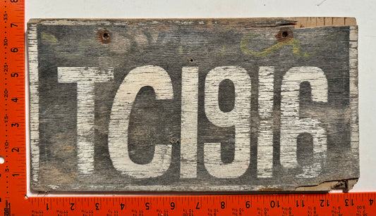 1965 base Turks & Caicos #TC1916 Passenger Replacement License Plate