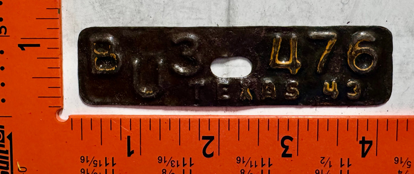 1943 Texas #BU3476 Passenger License Plate Date Tab