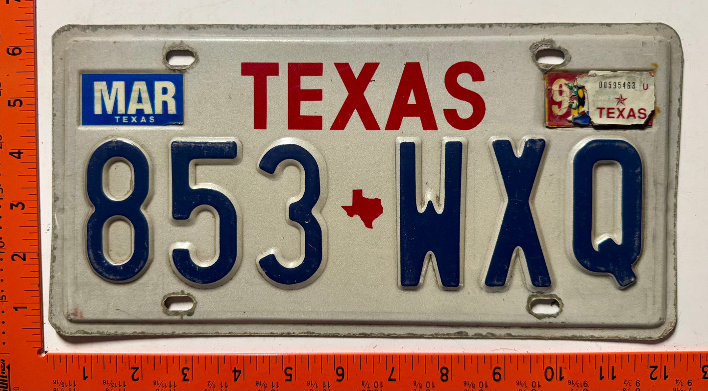 undated Texas #853-WXQ Passenger License Plate