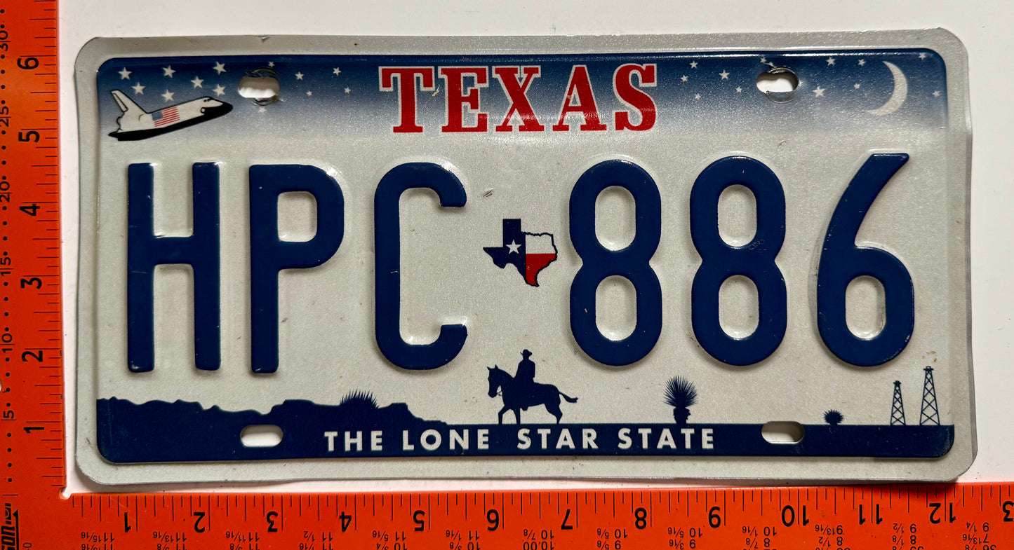undated Texas #HPC 886 Passenger License Plate