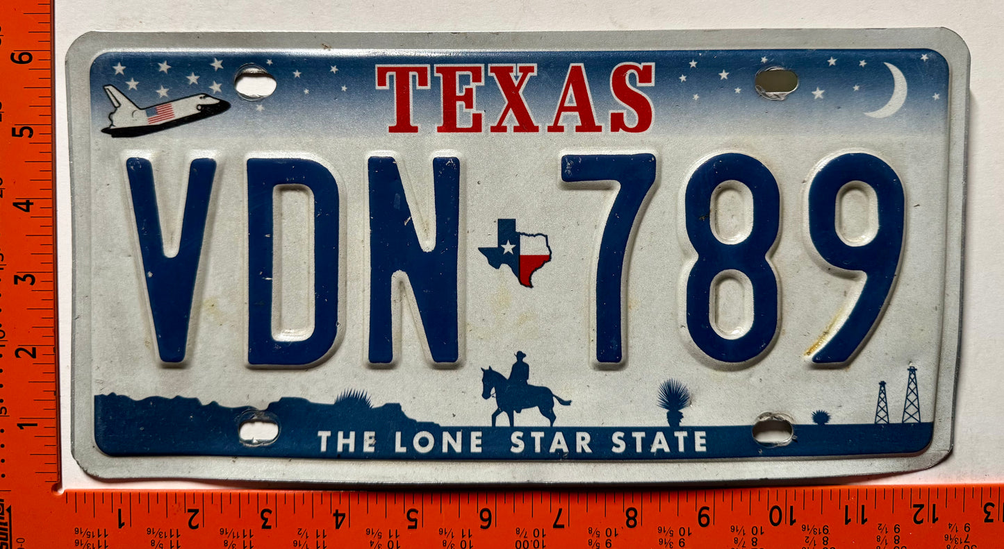 undated Texas #VDN 789 Passenger License Plate
