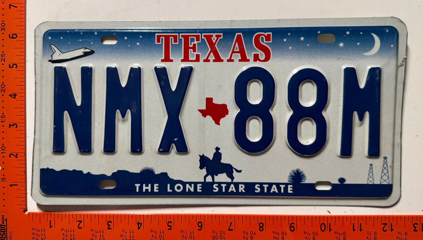 undated Texas #W88 XWN Passenger ERROR License Plate