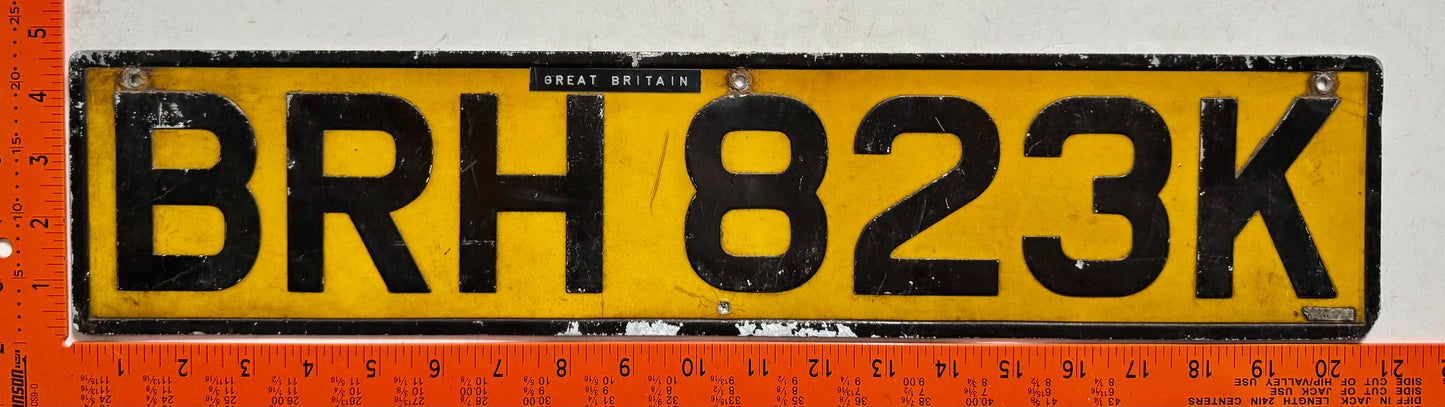 1971/1972 England #BRH823K Passenger License Plate