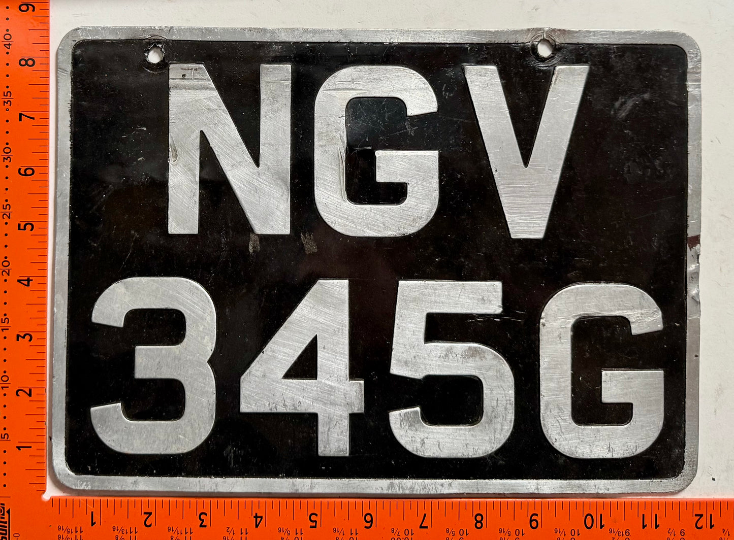 1968/1969 England #NGV/345G Passenger License Plate