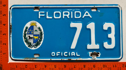 undated Uruguay #713 Official License Plate (Porcelain)