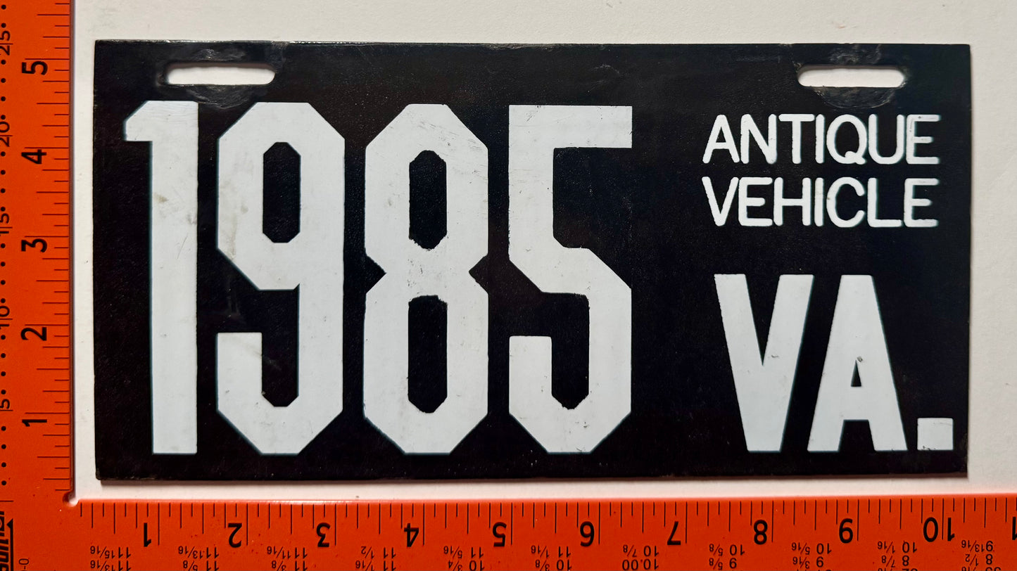 c 1954 Virginia #1985 Antique Vehicle License Plate (Porcelain)