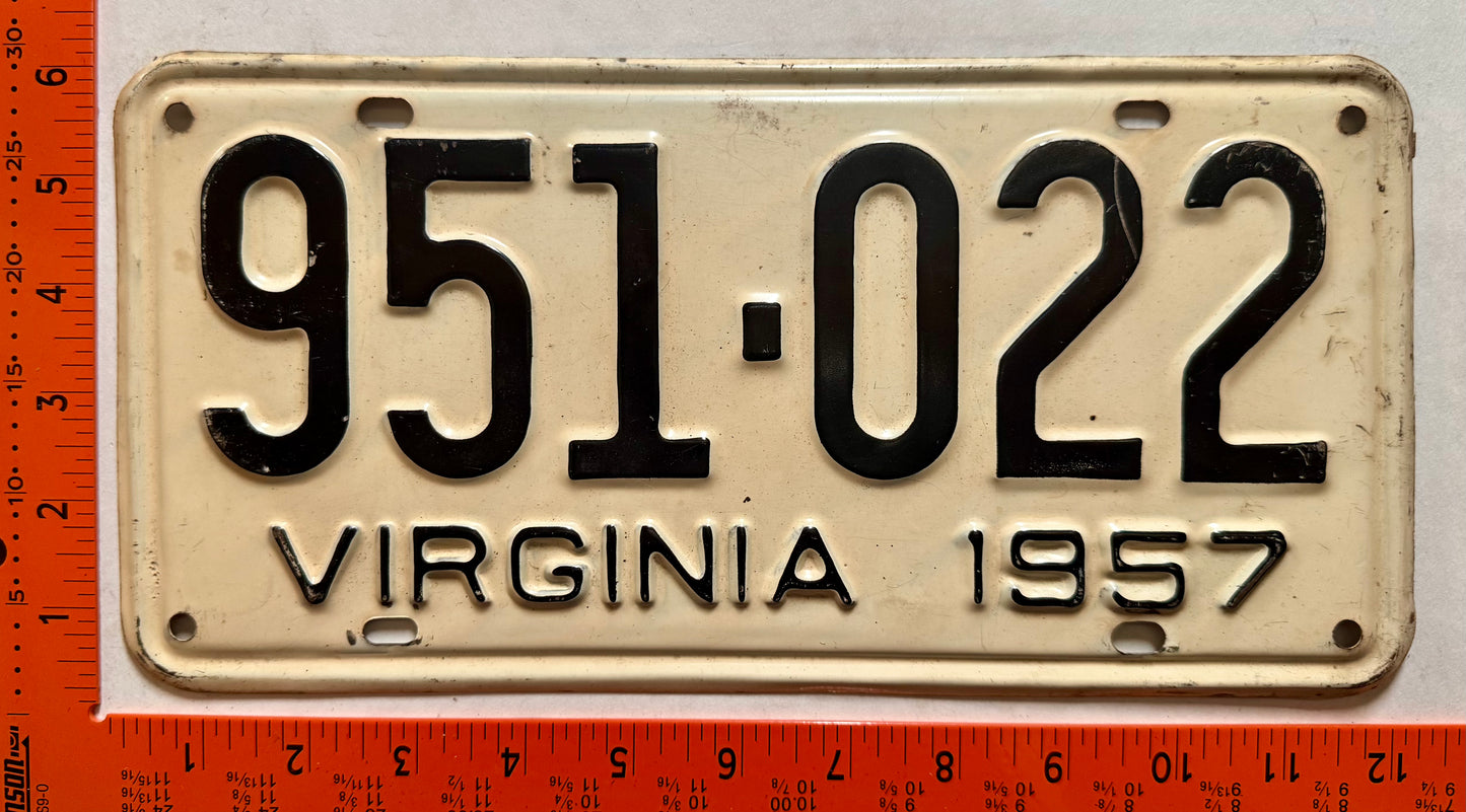 1957 Virginia #951-022 Passenger License Plate