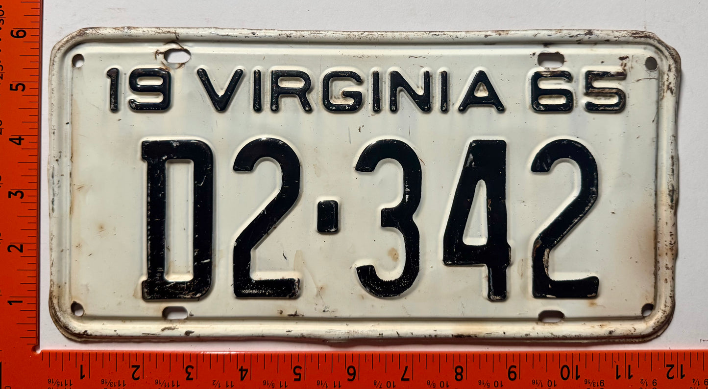 1965 Virginia #D2-342 Dealer License Plate
