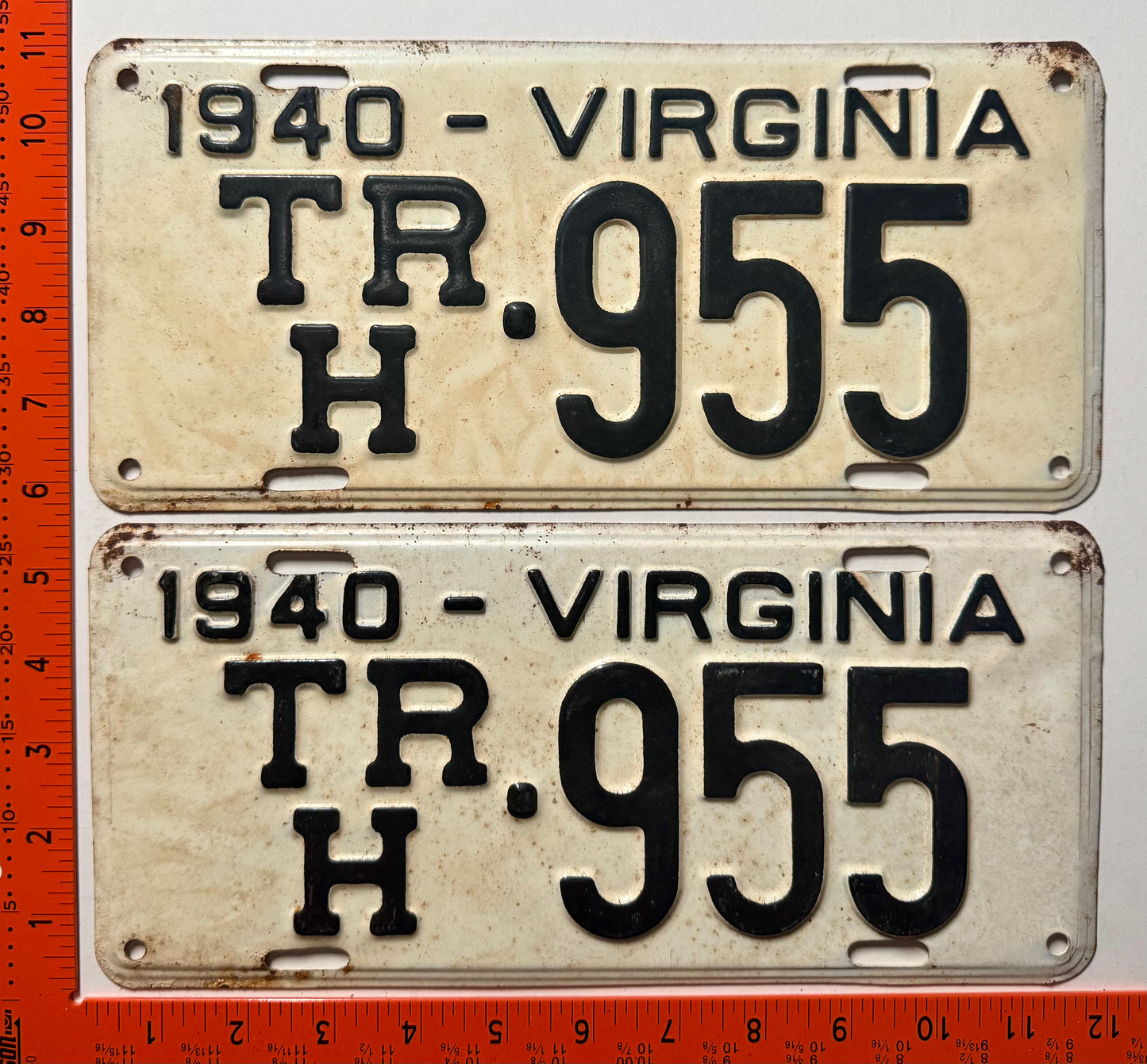 1940 Virginia #TRH-955 Trailer for Hire License Plate Pair