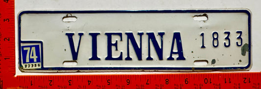 1974 Vienna, Virginia #1833 License Plate
