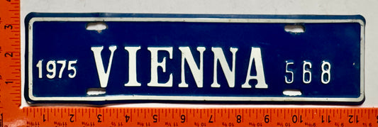 1975 Vienna, Virginia #568 License Plate