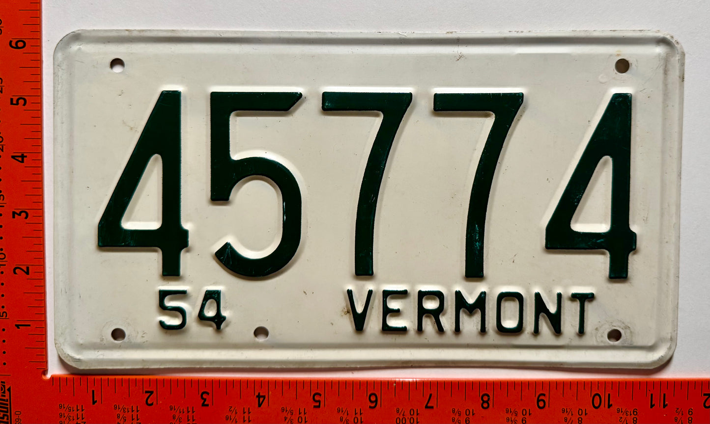 1954 Vermont #45774 Passenger License Plate