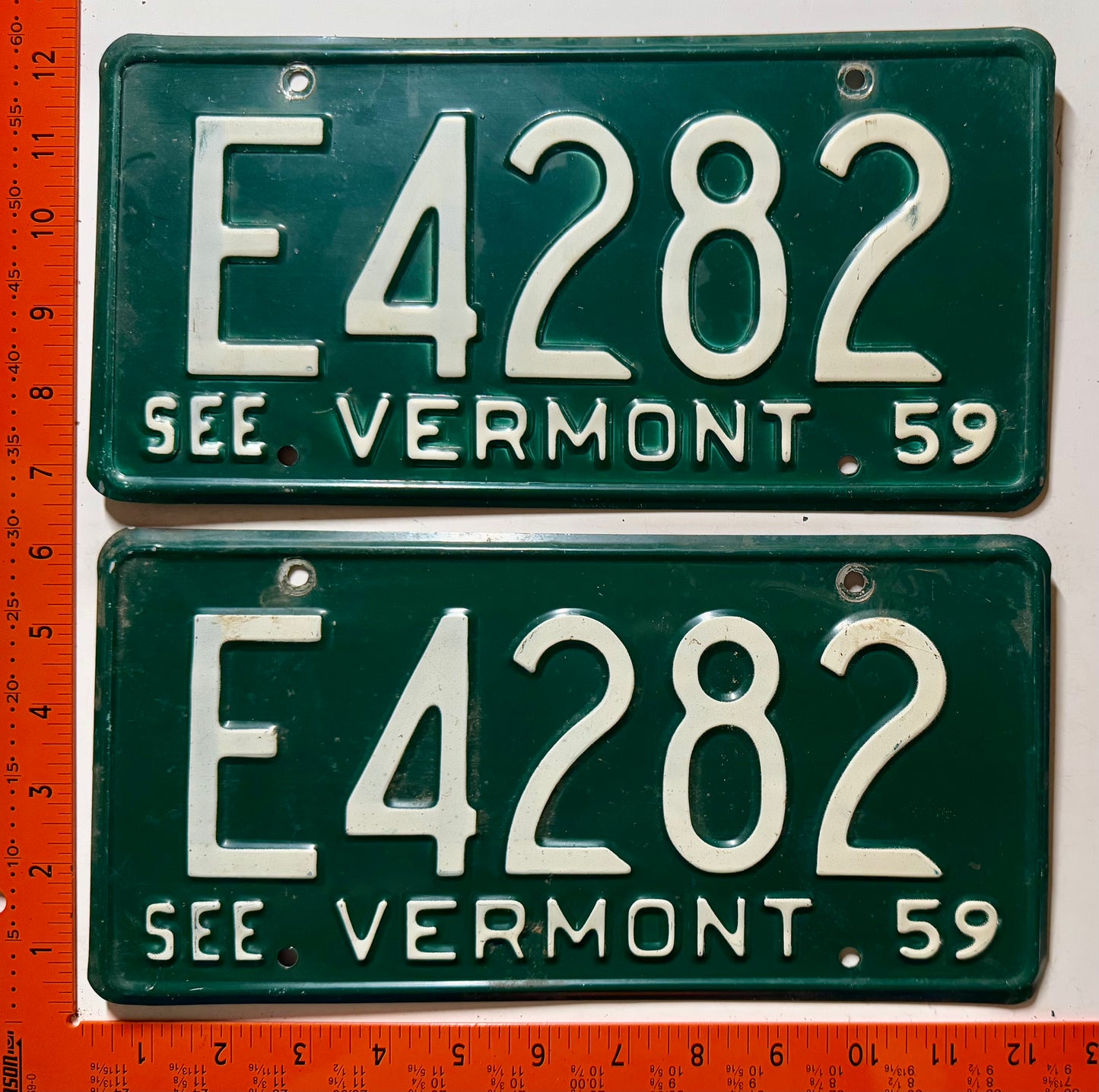 1959 Vermont #E4282 Passenger License Plate (Pair)