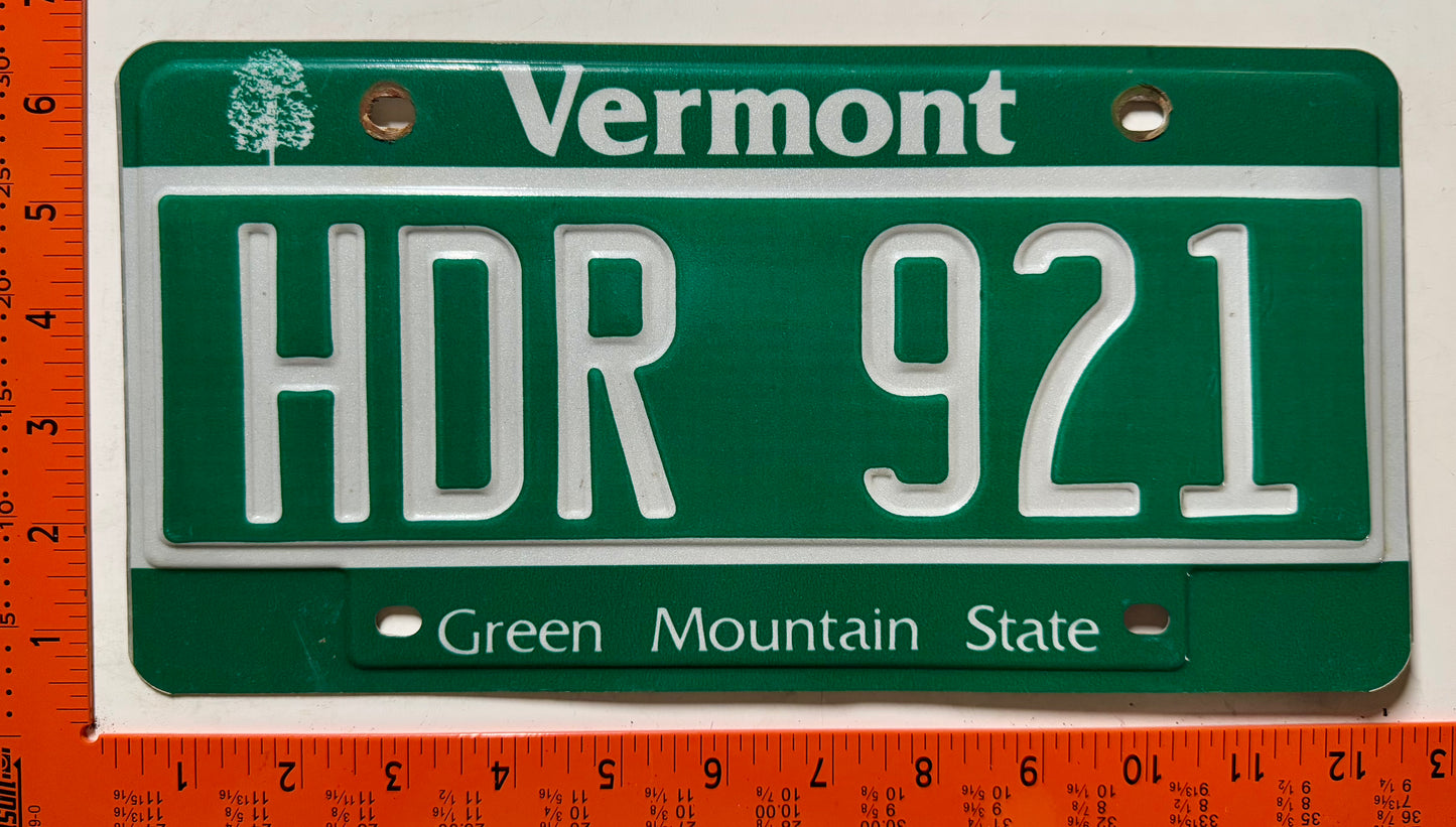 undated Vermont #HDR 921 Passenger License Plate