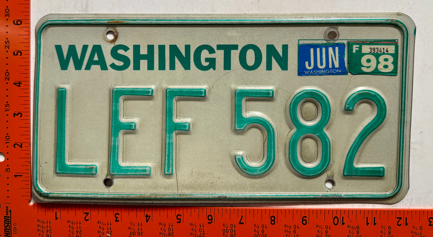 1998 Washington #LEF 582 Passenger License Plate
